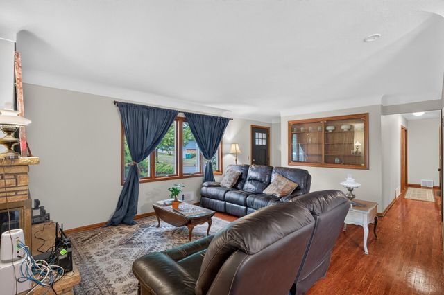 6221 Thomas Avenue S, Richfield, MN 55423