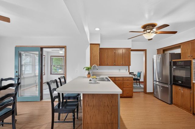 6221 Thomas Avenue S, Richfield, MN 55423