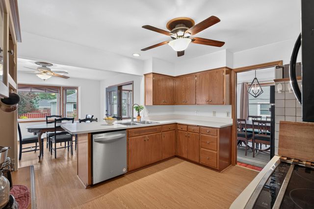 6221 Thomas Avenue S, Richfield, MN 55423