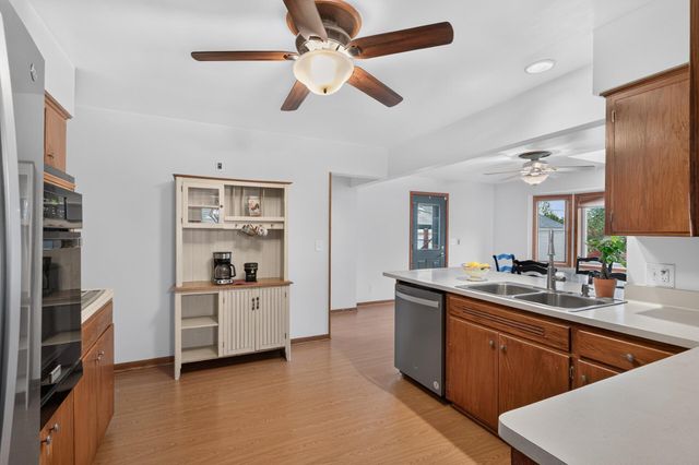 6221 Thomas Avenue S, Richfield, MN 55423