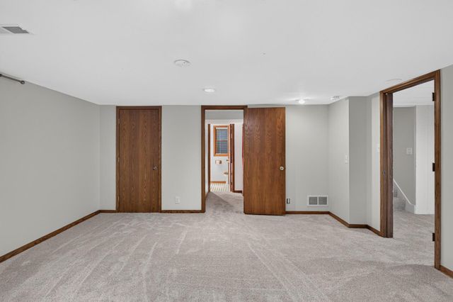 6221 Thomas Avenue S, Richfield, MN 55423