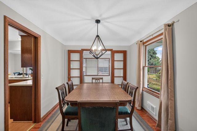 6221 Thomas Avenue S, Richfield, MN 55423