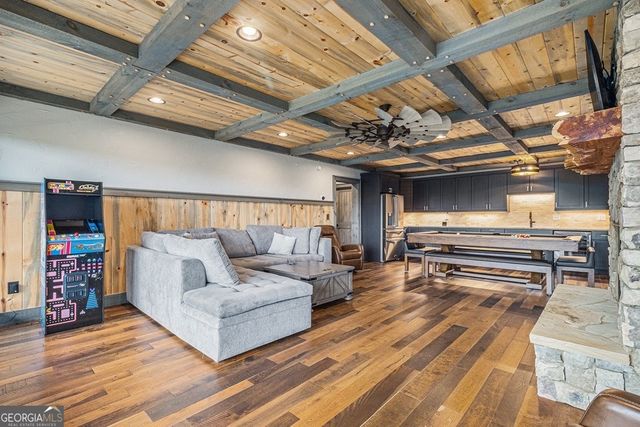 142 Mountain Trace, Ellijay, GA 30540
