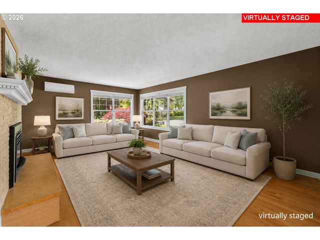 2251 LOUISIANA St, Longview, WA 98632