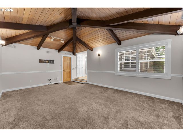 2251 LOUISIANA St, Longview, WA 98632