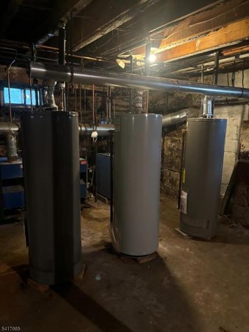 462 15Th Ave, Paterson City, NJ 07504