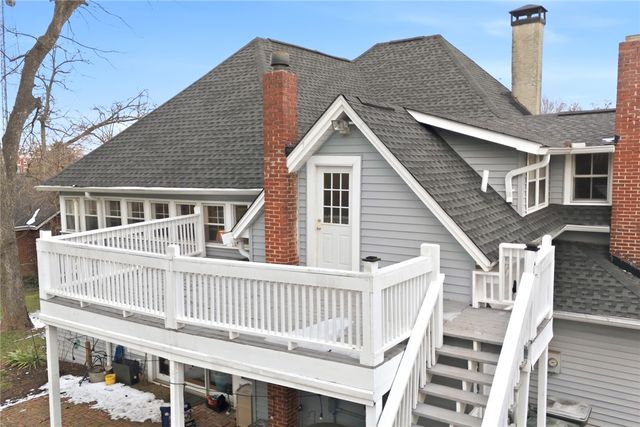 110 S Fairplay Street, Seneca, SC 29678