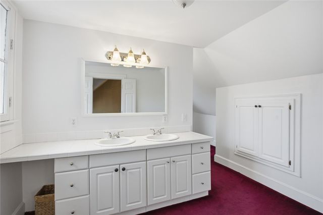 110 S Fairplay Street, Seneca, SC 29678