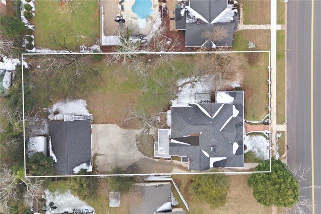 110 S Fairplay Street, Seneca, SC 29678