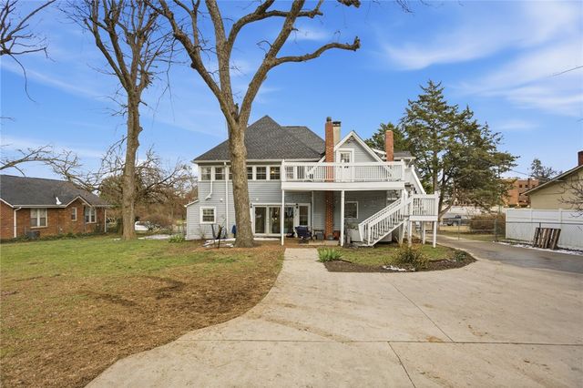 110 S Fairplay Street, Seneca, SC 29678