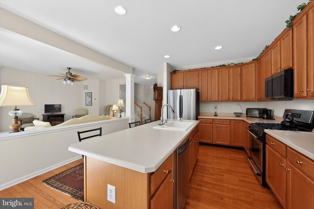 18 REDTAIL CT, West Chester, PA 19382