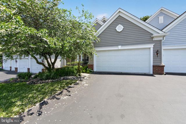 18 REDTAIL CT, West Chester, PA 19382