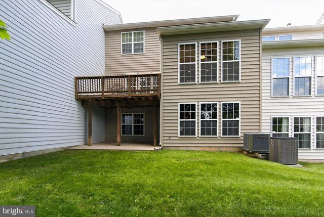 18 REDTAIL CT, West Chester, PA 19382
