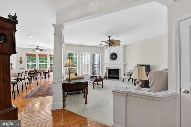 18 REDTAIL CT, West Chester, PA 19382