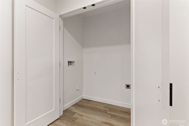 6018 190th Avenue Ct E, Lake Tapps, WA 98391