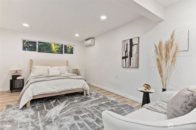 6018 190th Avenue Ct E, Lake Tapps, WA 98391