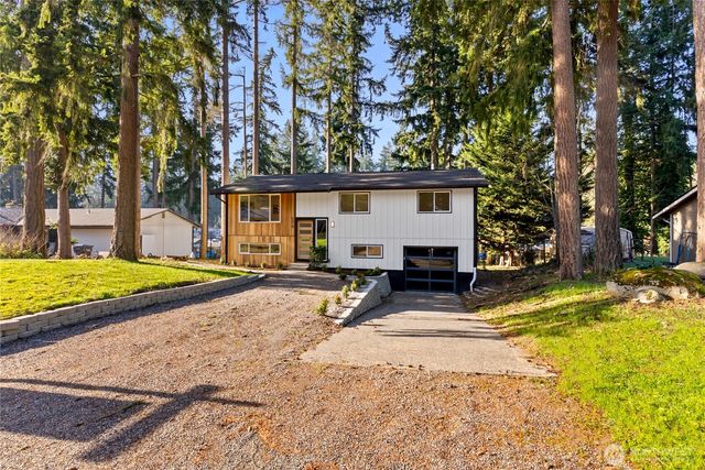 6018 190th Avenue Ct E, Lake Tapps, WA 98391