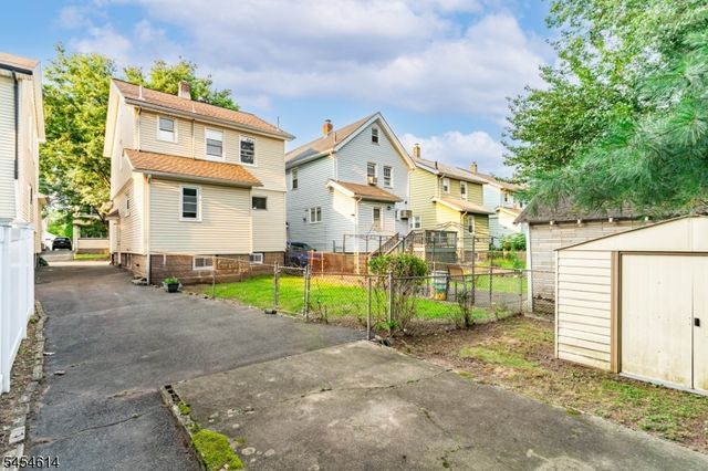 64 E Almira St, Bloomfield Twp., NJ 07003