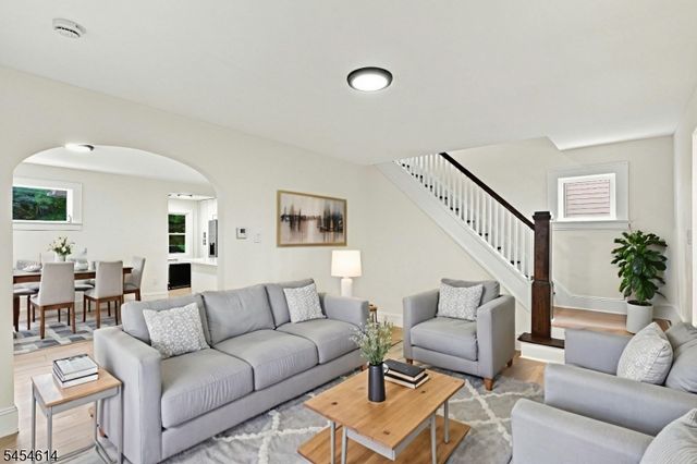 64 E Almira St, Bloomfield Twp., NJ 07003