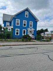 30 2nd St 2, Taunton, MA 02780