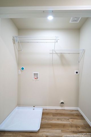 490 Abigail, San Antonio, TX 78253