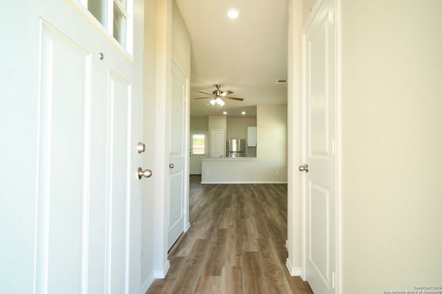 490 Abigail, San Antonio, TX 78253