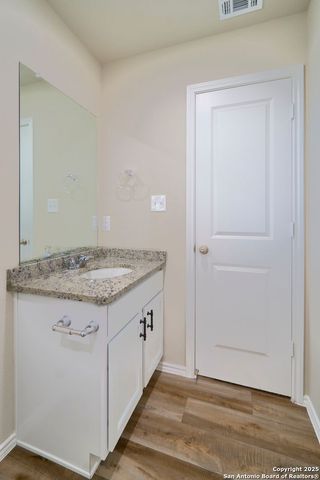 490 Abigail, San Antonio, TX 78253