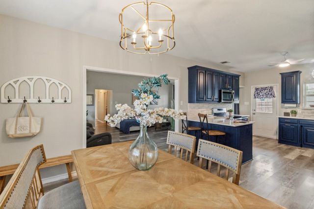 5624 Thoms Court, Fort Worth, TX 76126