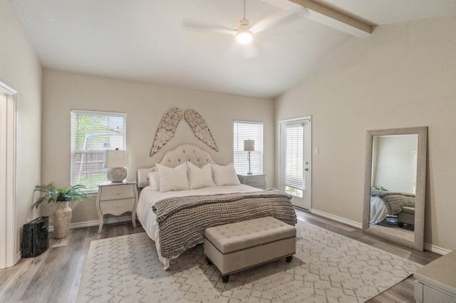 5624 Thoms Court, Fort Worth, TX 76126