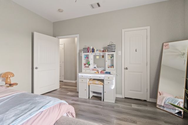 5624 Thoms Court, Fort Worth, TX 76126