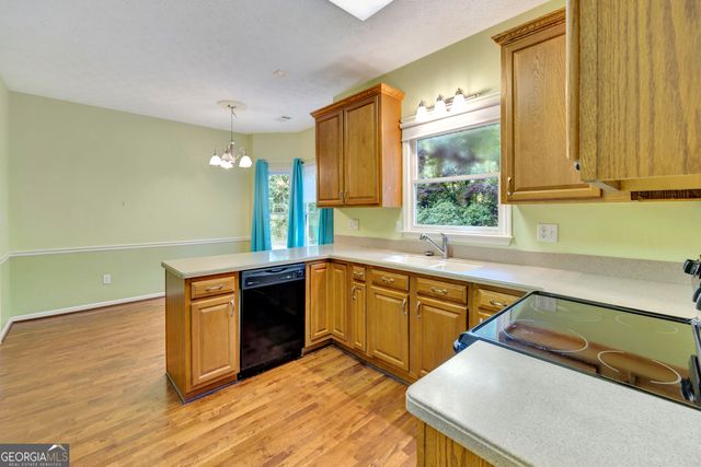 1511 Christian Circle SE, Conyers, GA 30013