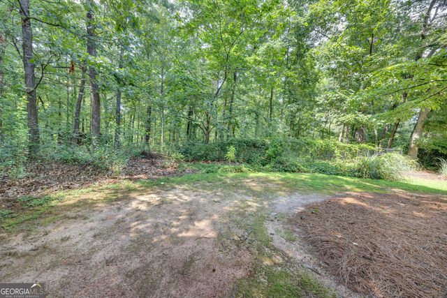 1511 Christian Circle SE, Conyers, GA 30013