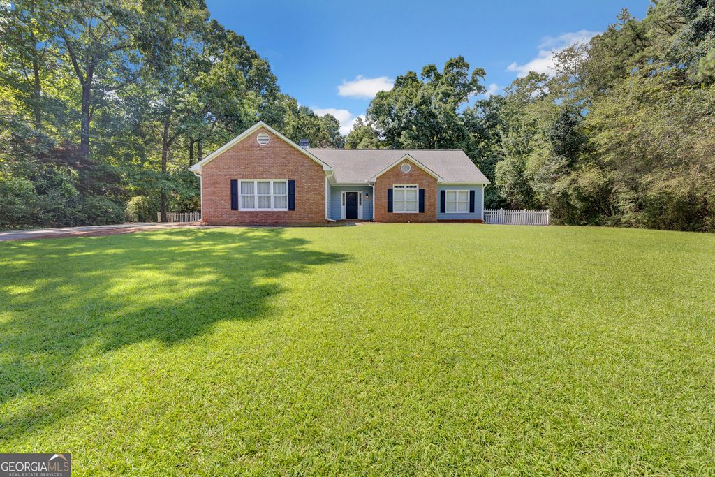 1511 Christian Circle SE, Conyers, GA 30013