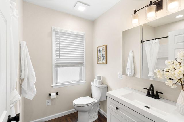 612 W GRAISBURY AVE, Audubon, NJ 08106