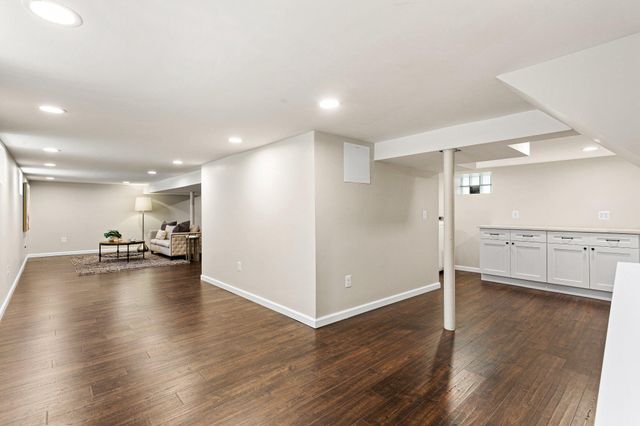 612 W GRAISBURY AVE, Audubon, NJ 08106