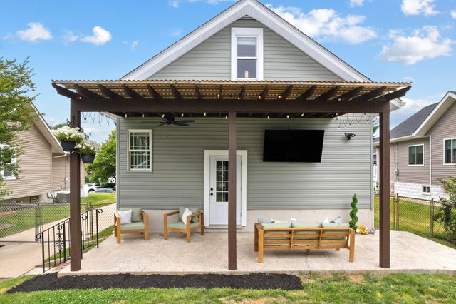 612 W GRAISBURY AVE, Audubon, NJ 08106