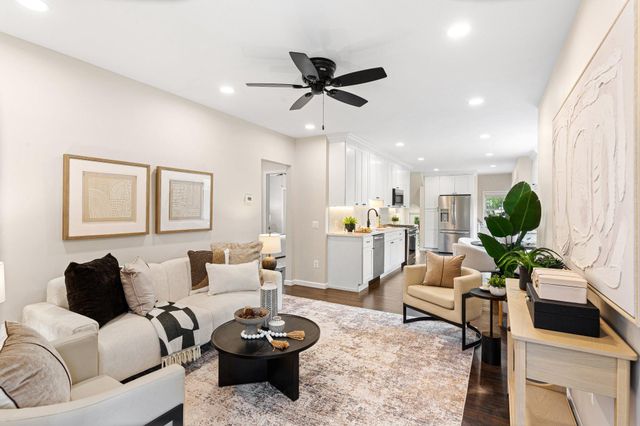 612 W GRAISBURY AVE, Audubon, NJ 08106
