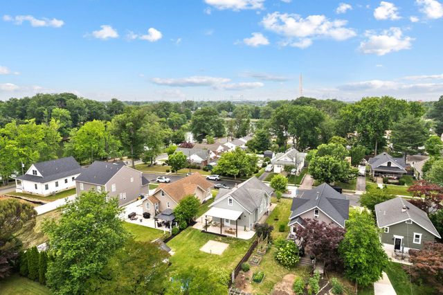 612 W GRAISBURY AVE, Audubon, NJ 08106