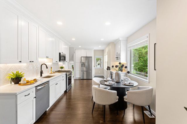 612 W GRAISBURY AVE, Audubon, NJ 08106