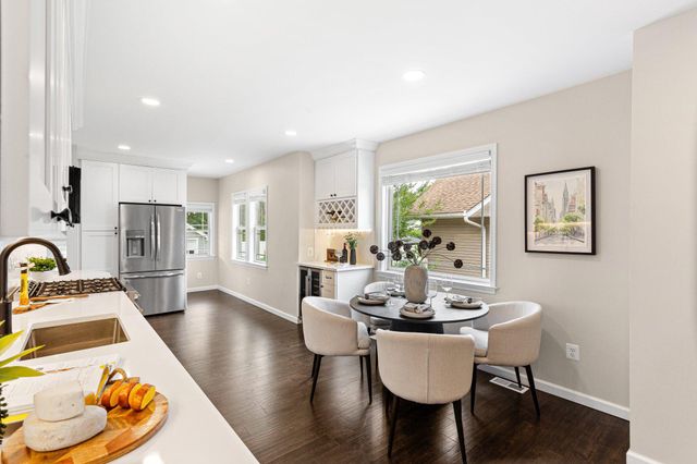 612 W GRAISBURY AVE, Audubon, NJ 08106