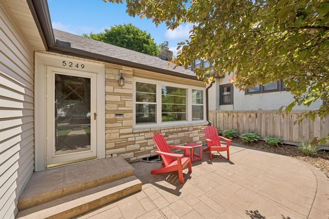 5249 Abbott Avenue S, Minneapolis, MN 55410