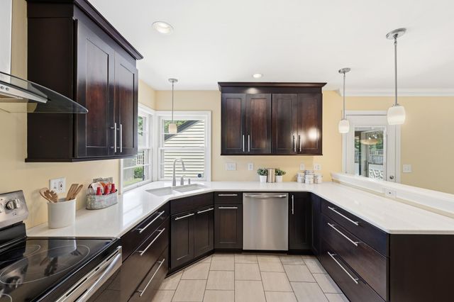 5249 Abbott Avenue S, Minneapolis, MN 55410