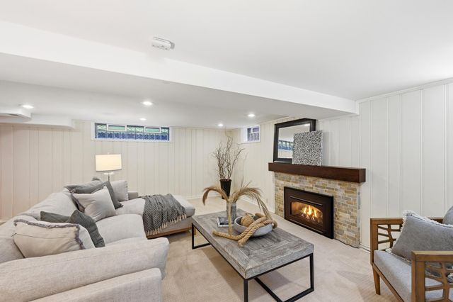 5249 Abbott Avenue S, Minneapolis, MN 55410