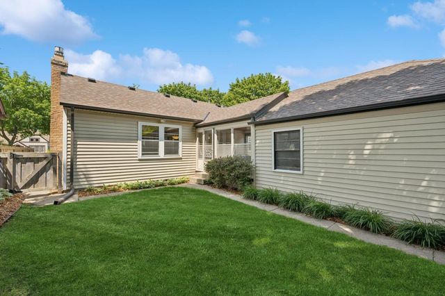5249 Abbott Avenue S, Minneapolis, MN 55410