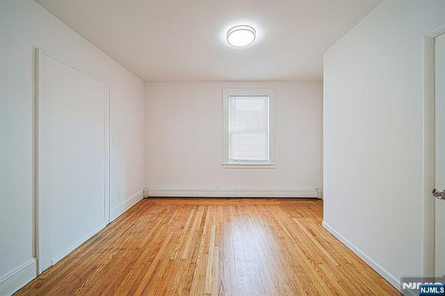 334 Broad Avenue, Ridgefield, NJ 07657