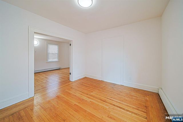 334 Broad Avenue, Ridgefield, NJ 07657