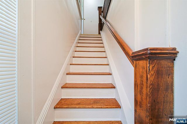 334 Broad Avenue, Ridgefield, NJ 07657