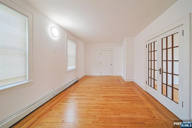 334 Broad Avenue, Ridgefield, NJ 07657
