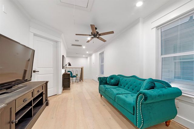 5510 Eastland Street, Houston, TX 77028