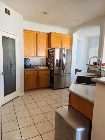 3525 Fairgreen Lane, Palmdale, CA 93551